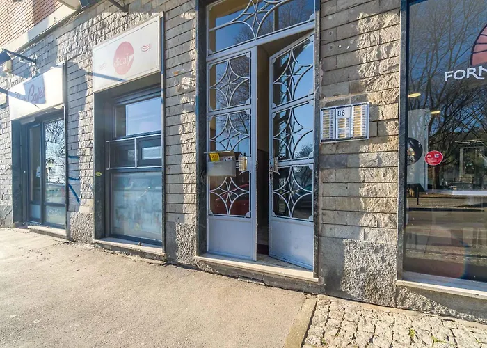 Guesthost - Mm Bengasi Modern & Functional Flat Apartment *